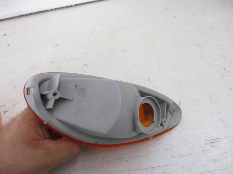 01 Suzuki GSX 600 F Katana Left Right Front Turn Signal Lens 35601